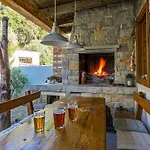 Serene By The Sea Апартаменты Банёл
