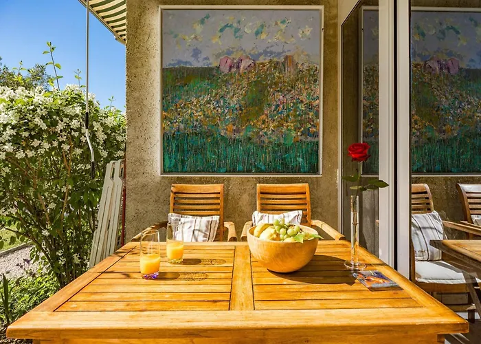 Apartment Serene By The Sea *